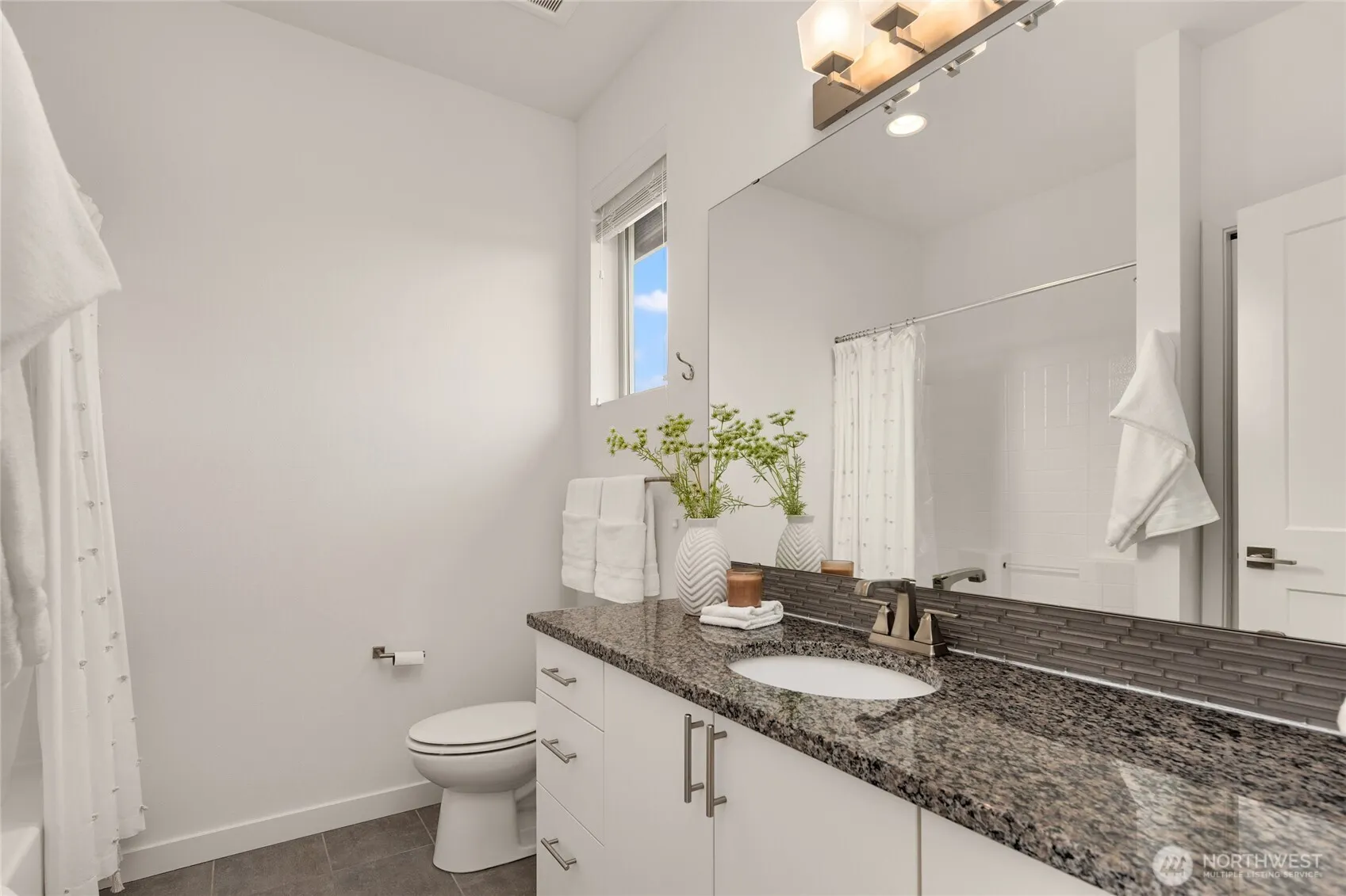 1412 157th Place NE, Bellevue, WA 98008
