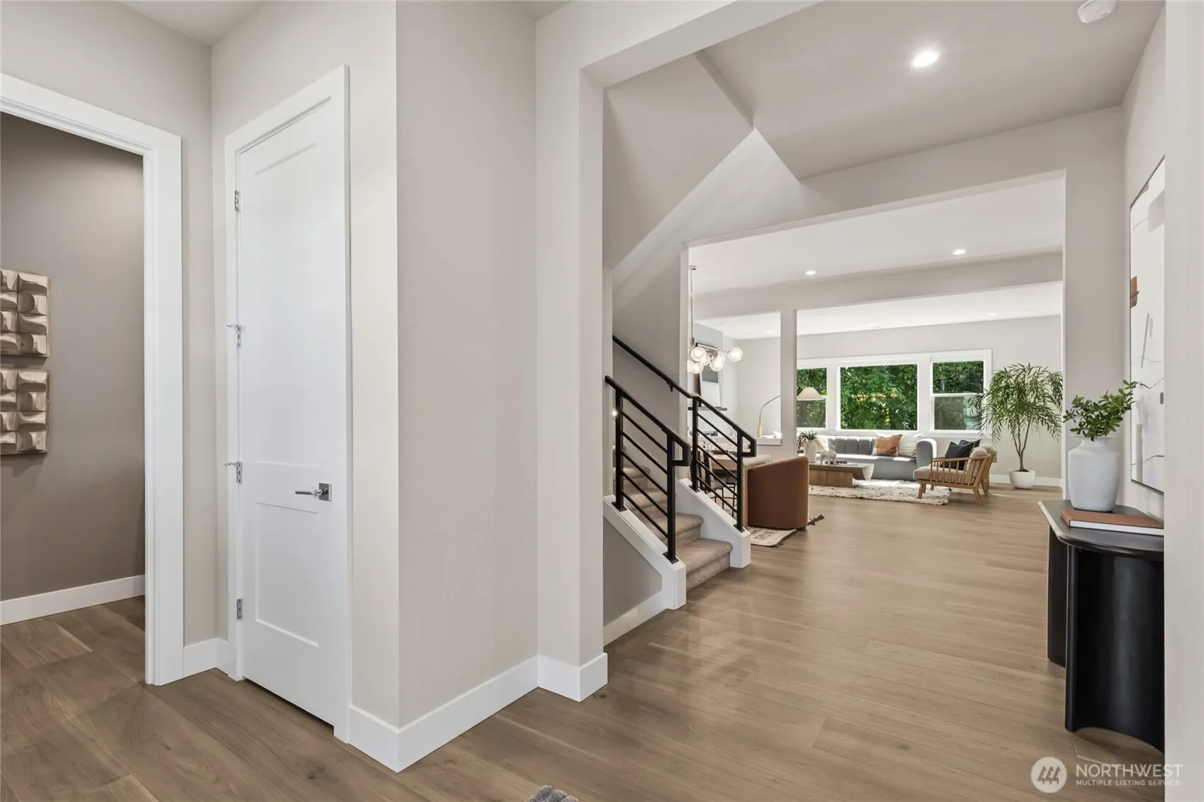 14470 133rd Place NE #3, Woodinville, WA 98072