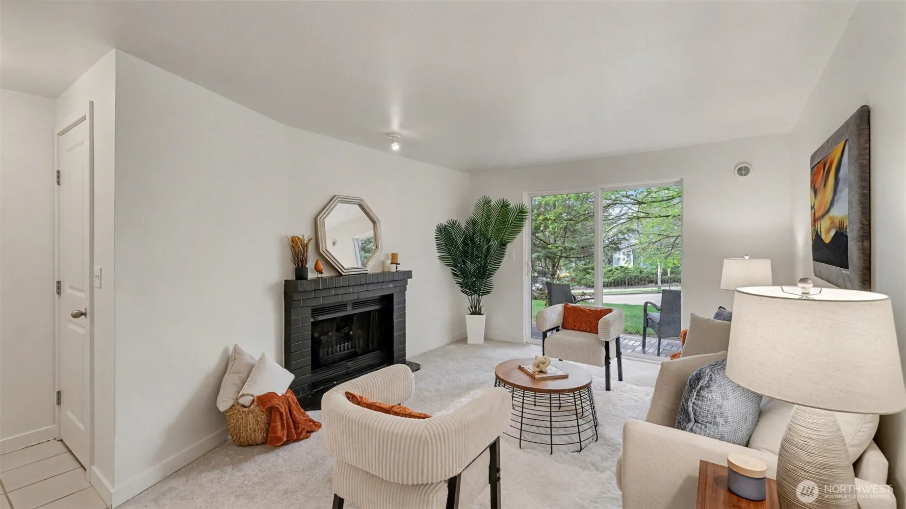 14210 NE 181st Place #M102, Woodinville, WA 98072