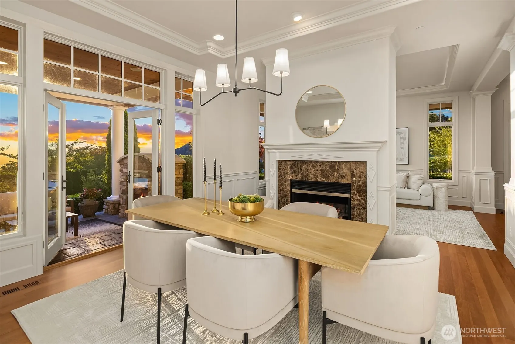3489 NE Harrison Street , Issaquah, WA 98029