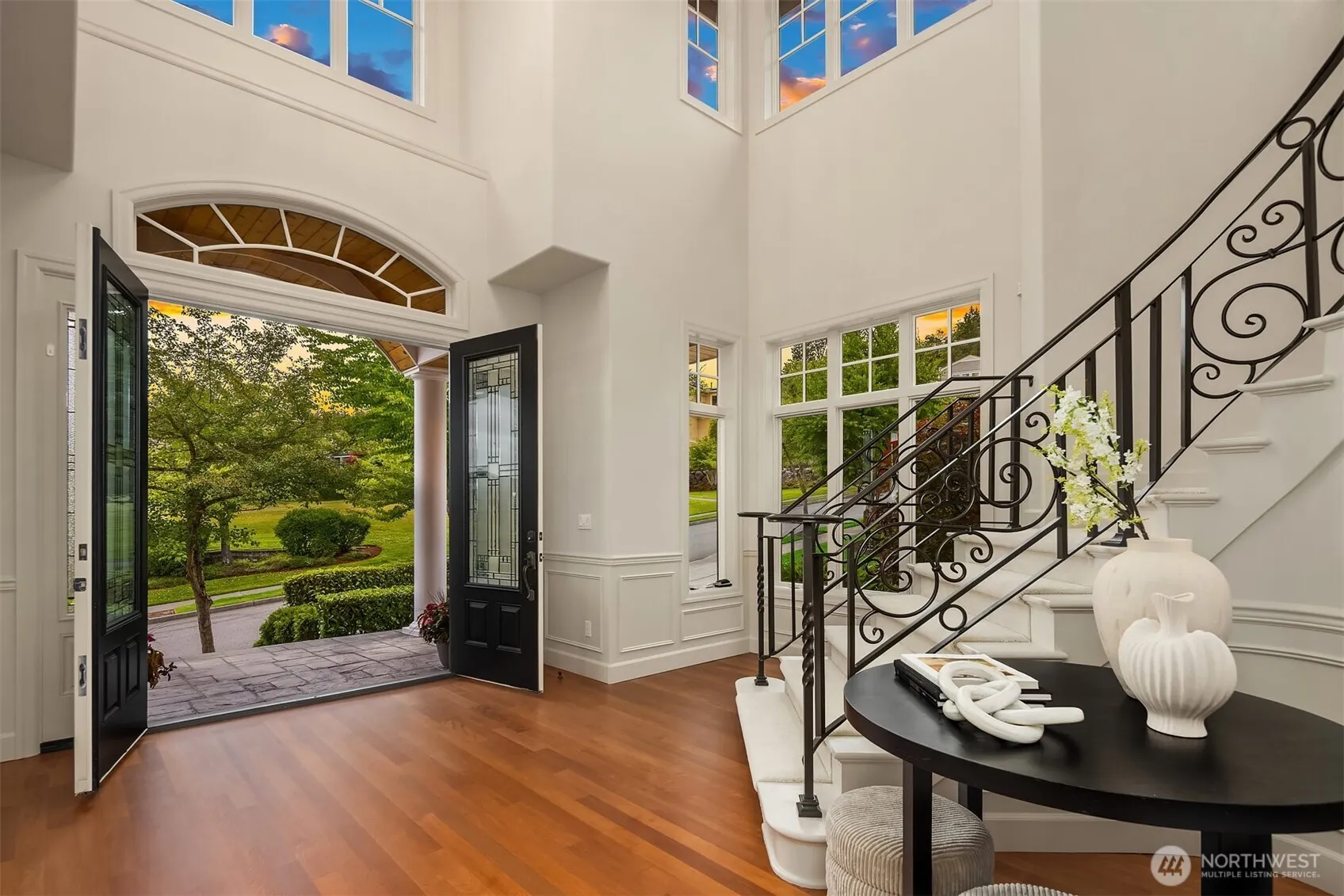3489 NE Harrison Street , Issaquah, WA 98029