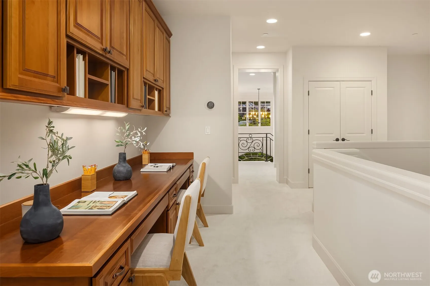 3489 NE Harrison Street , Issaquah, WA 98029