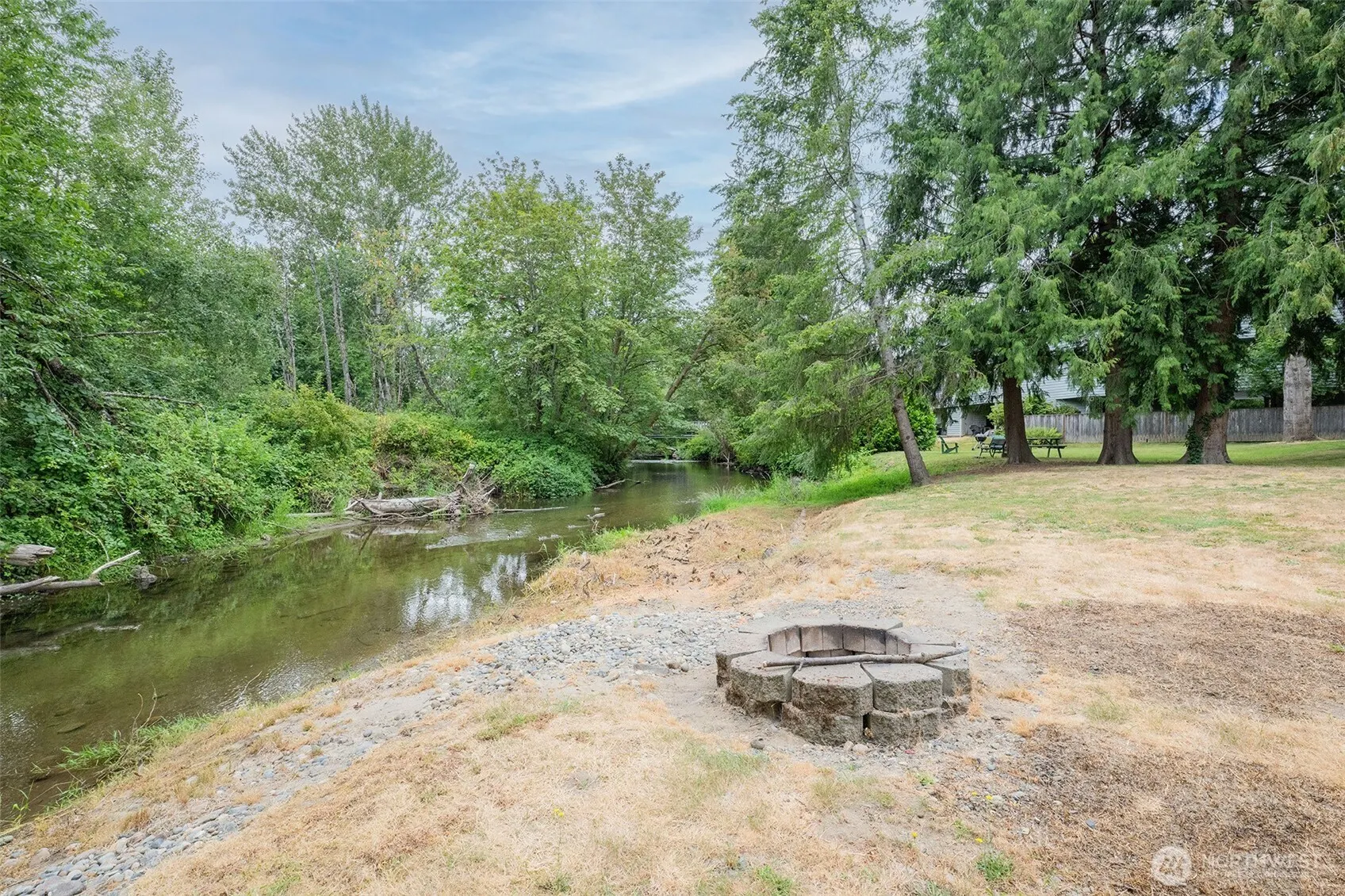 845 3rd Avenue NW, Issaquah, WA 98027