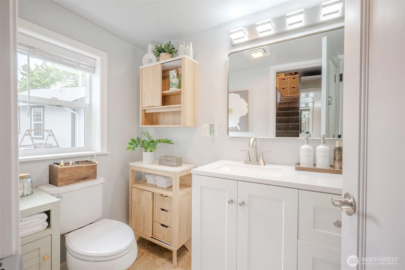 845 3rd Avenue NW, Issaquah, WA 98027