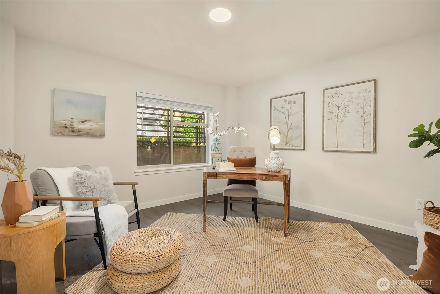 959 6th Avenue NE, Issaquah, WA 98029