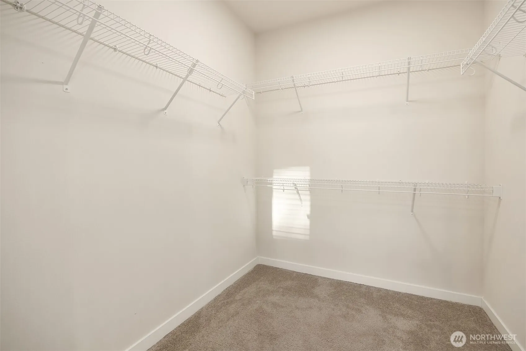 959 6th Avenue NE, Issaquah, WA 98029