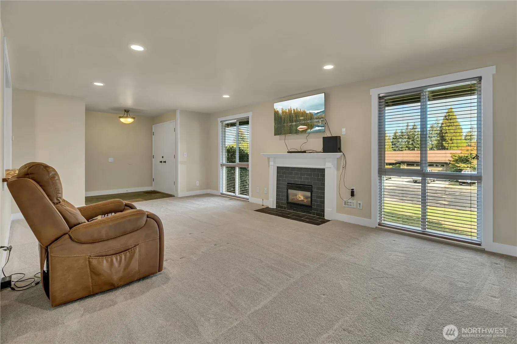 14307 SE 164th Street , Renton, WA 98058