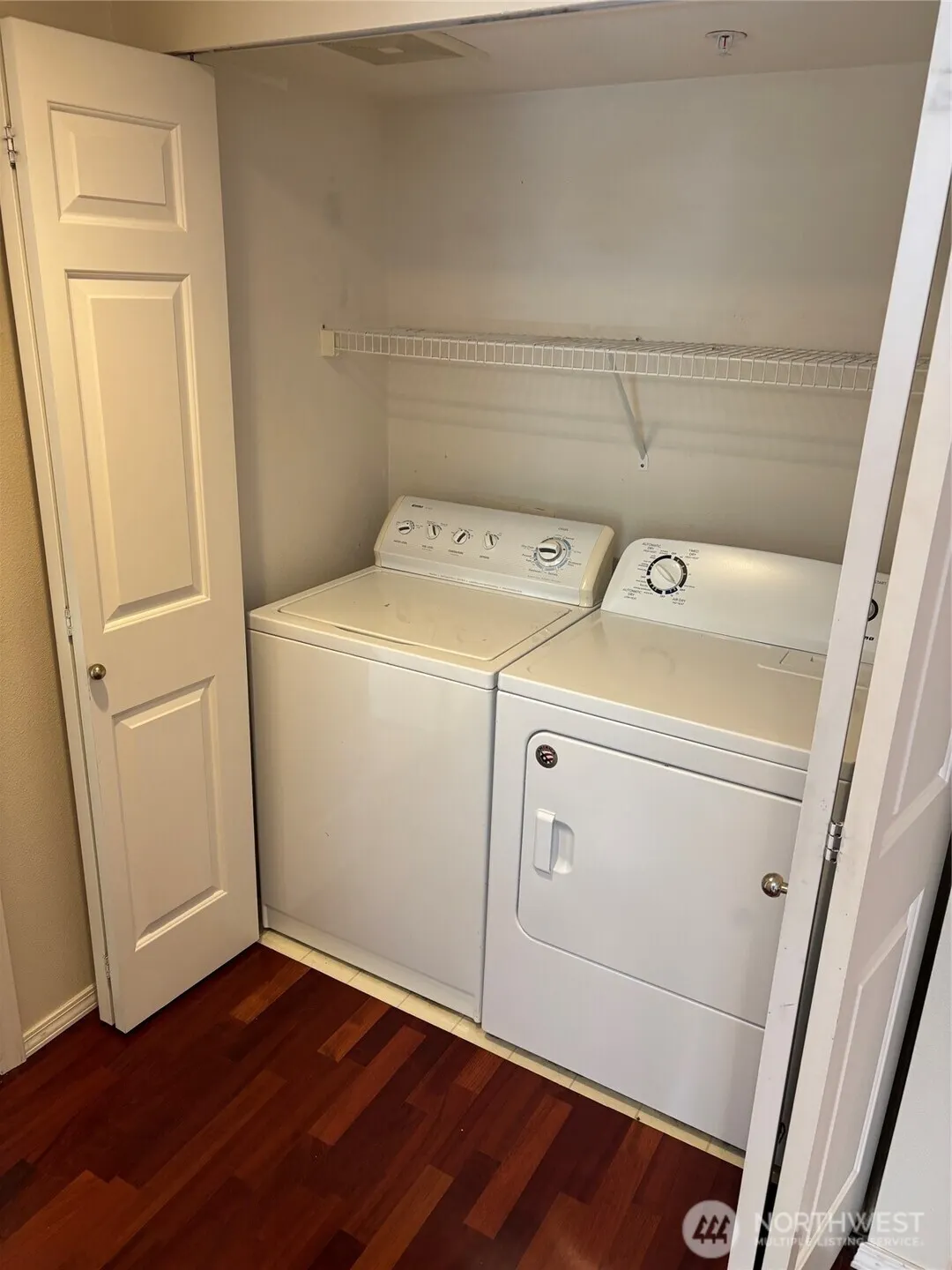 4421 249th Terrace SE #11-202, Sammamish, WA 98029