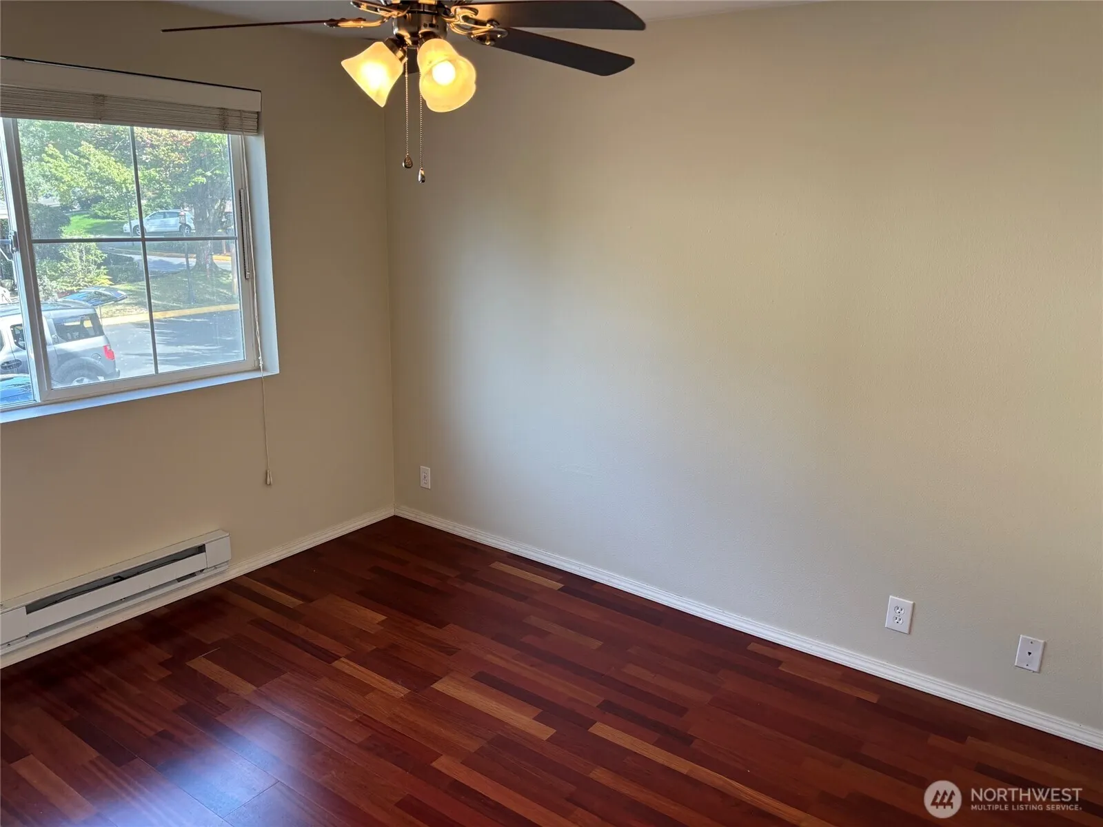 4421 249th Terrace SE #11-202, Sammamish, WA 98029