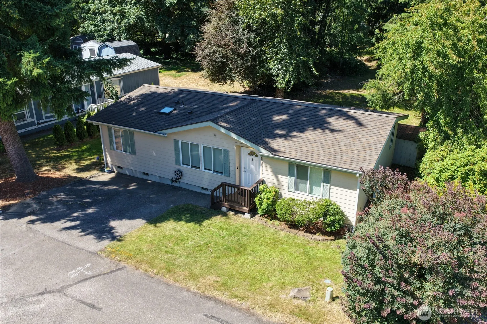 3315 207 Place SE, Bothell, WA 98012