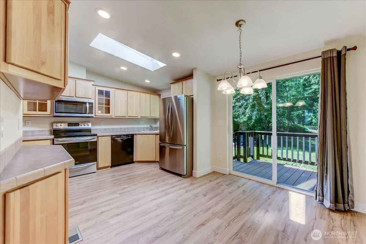 3315 207 Place SE, Bothell, WA 98012