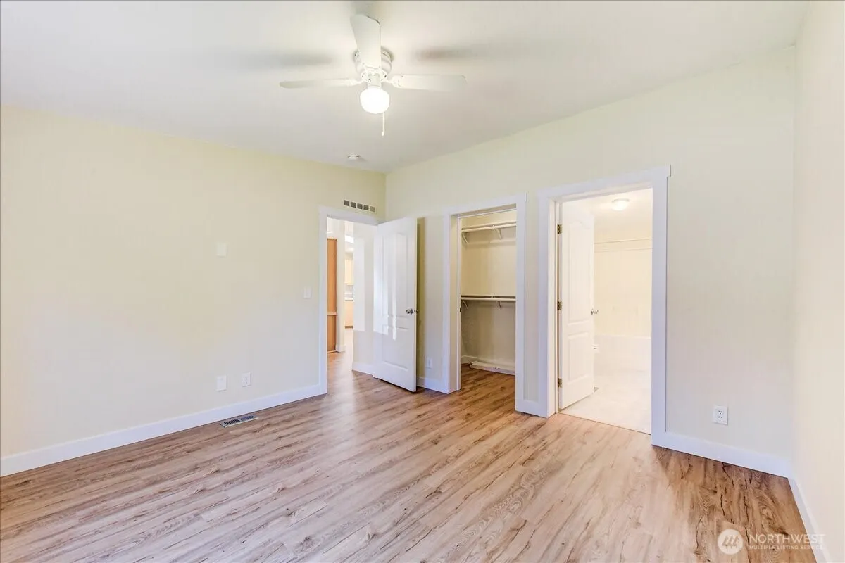 3315 207 Place SE, Bothell, WA 98012
