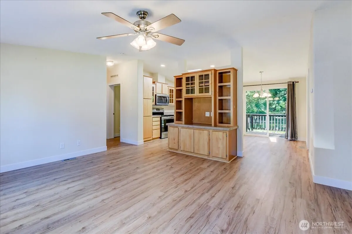 3315 207 Place SE, Bothell, WA 98012