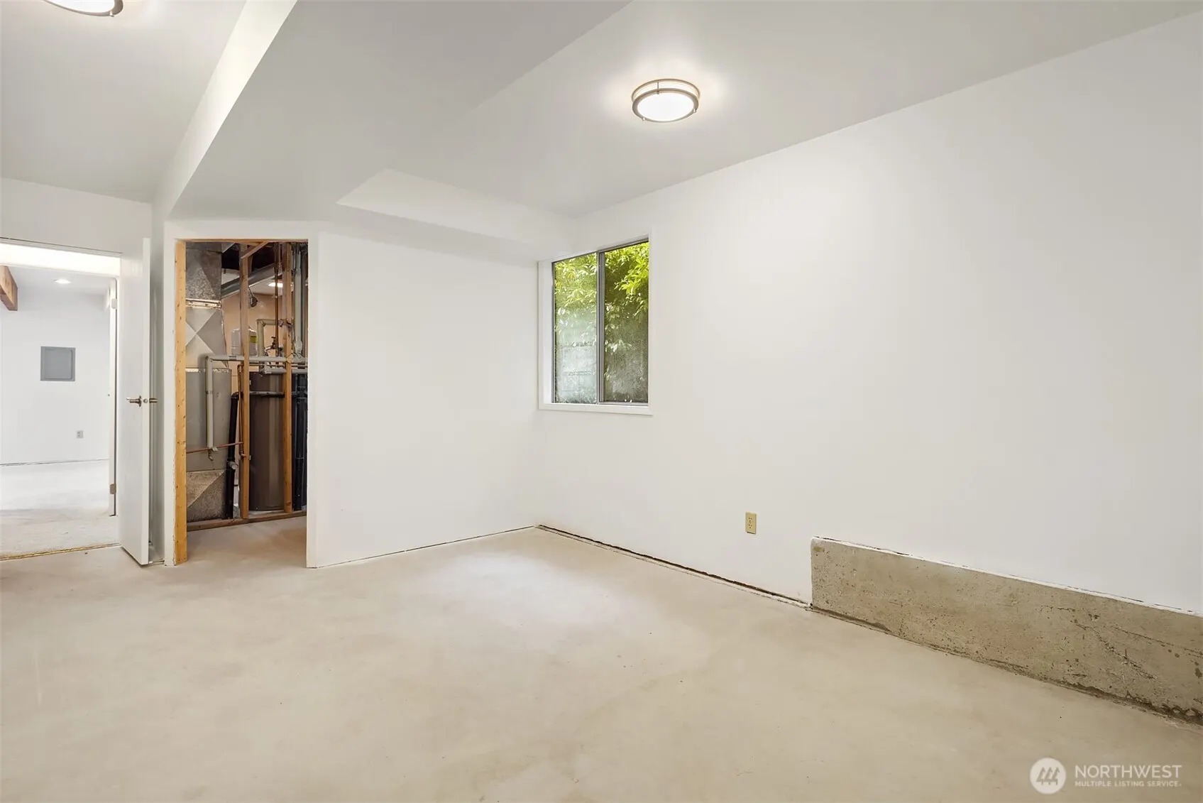 21006 NE 18th Place , Sammamish, WA 98074