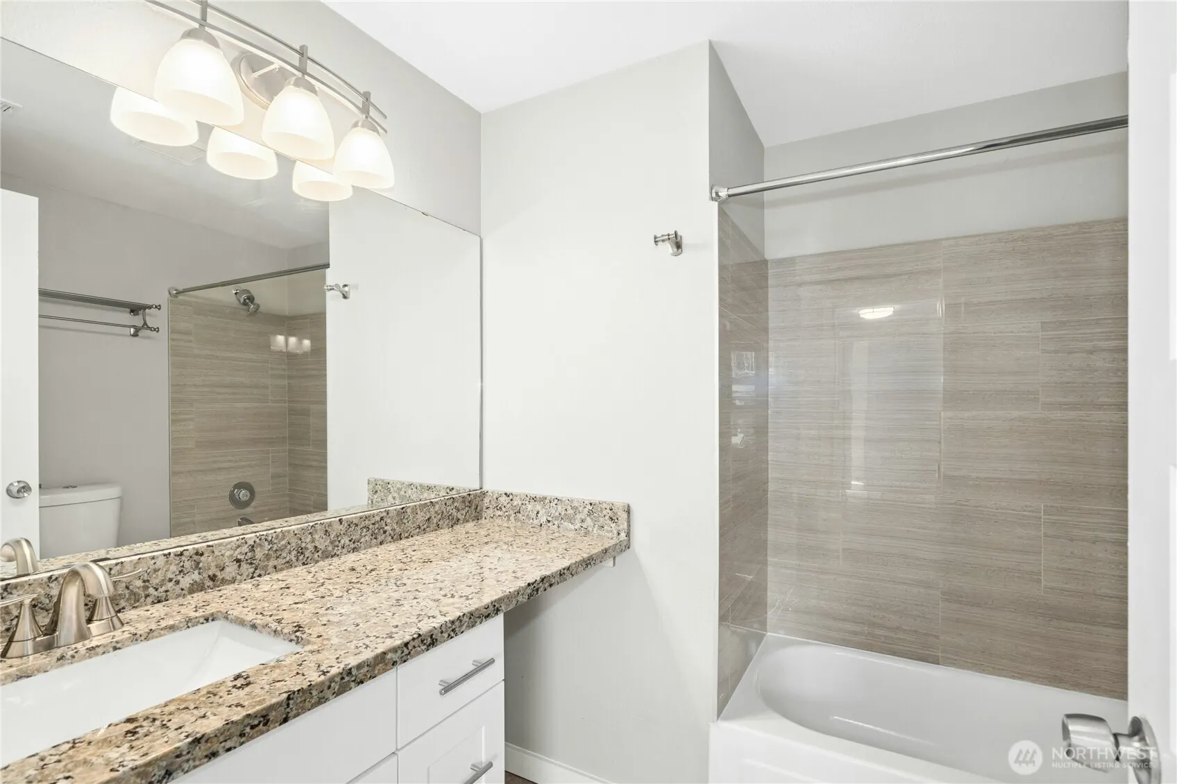 11220 SE 267th Place , Kent, WA 98030
