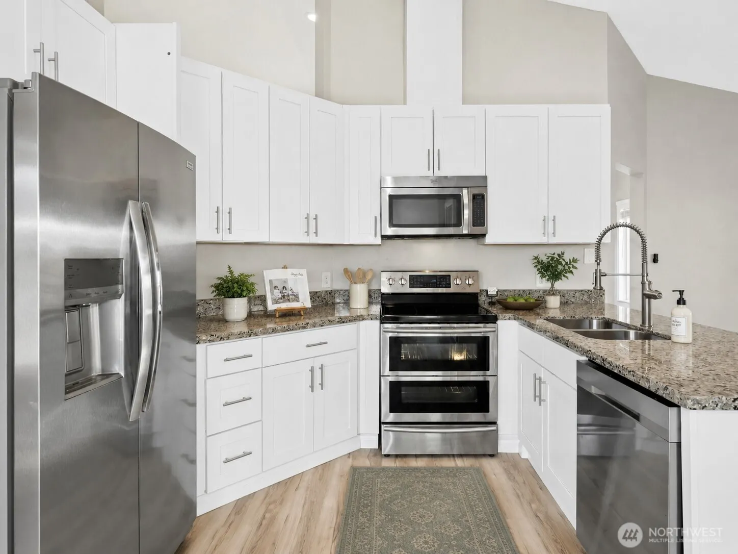 11220 SE 267th Place , Kent, WA 98030