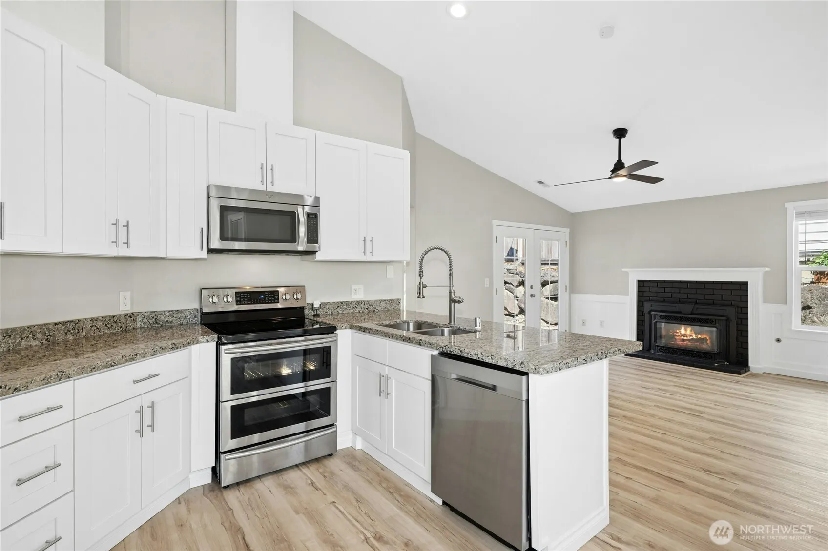 11220 SE 267th Place , Kent, WA 98030