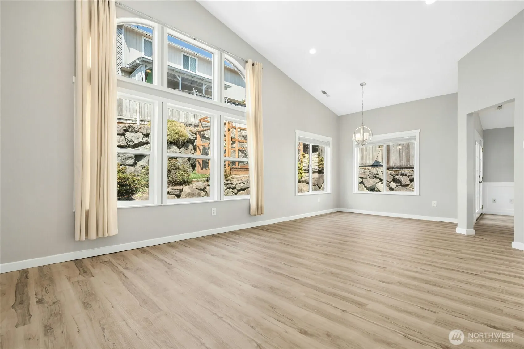 11220 SE 267th Place , Kent, WA 98030