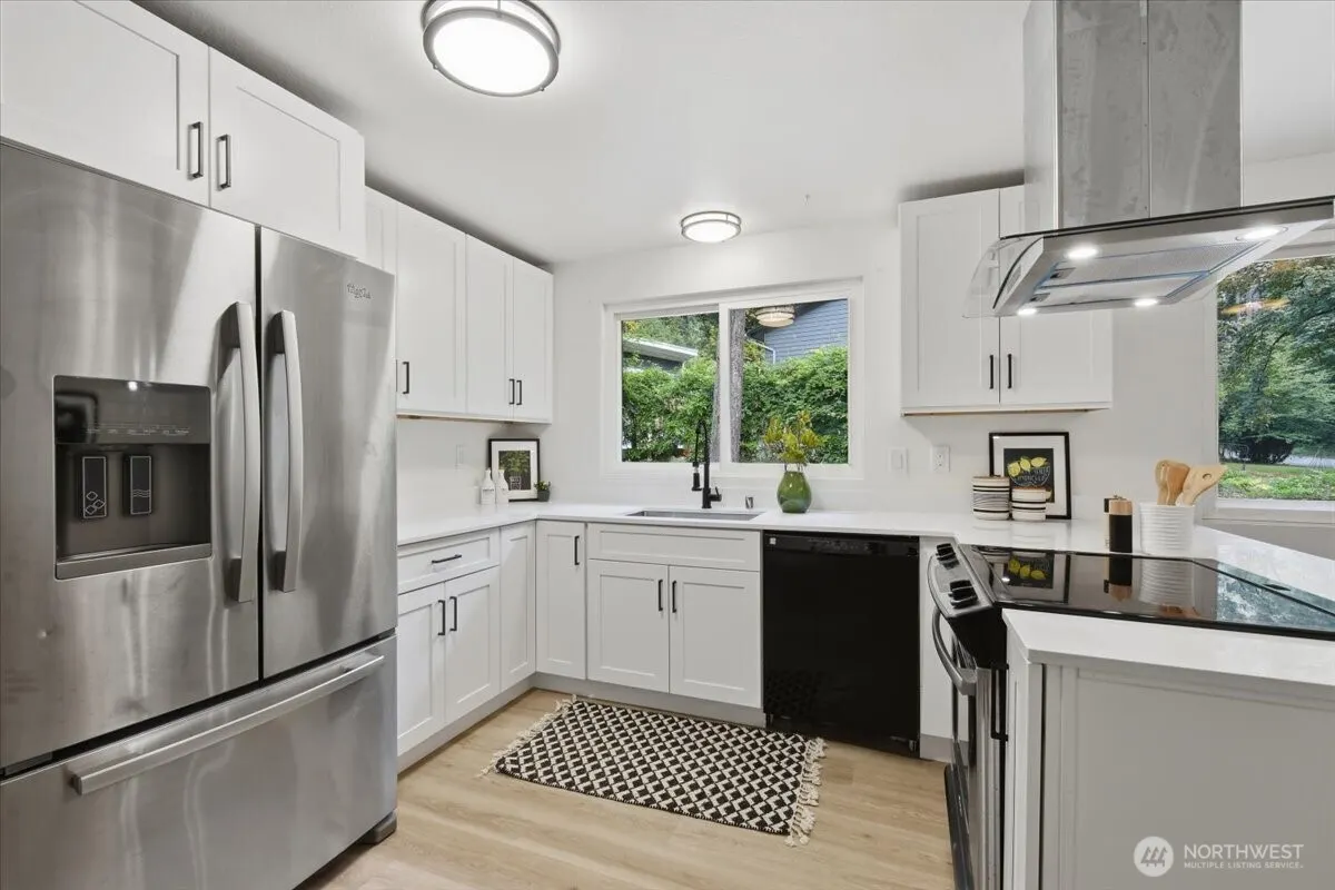 17448 NE 156th Street , Woodinville, WA 98072