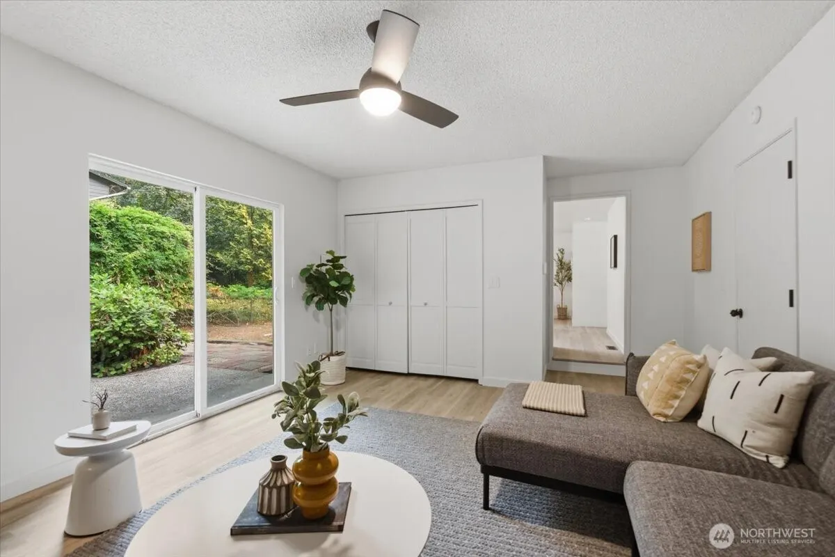 17448 NE 156th Street , Woodinville, WA 98072