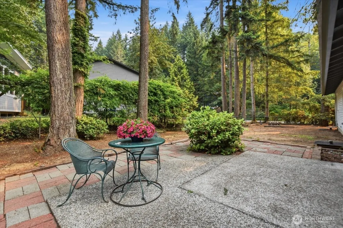 17448 NE 156th Street , Woodinville, WA 98072