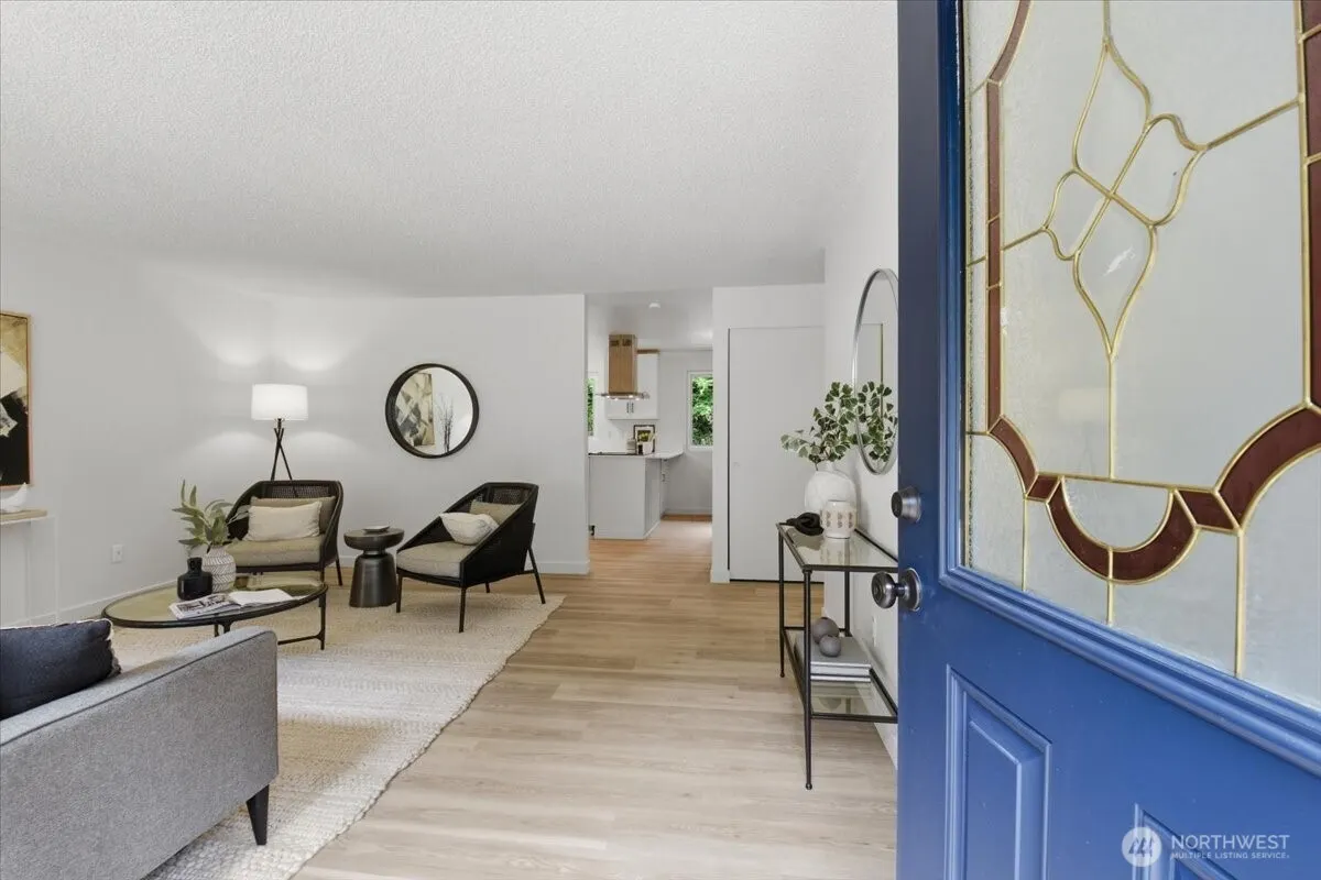 17448 NE 156th Street , Woodinville, WA 98072
