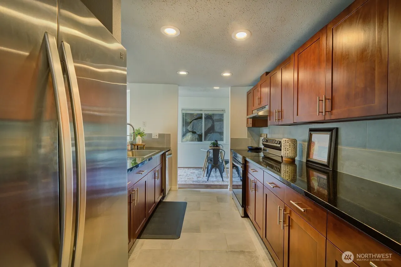 7427 Old Redmond Road #322, Redmond, WA 98052