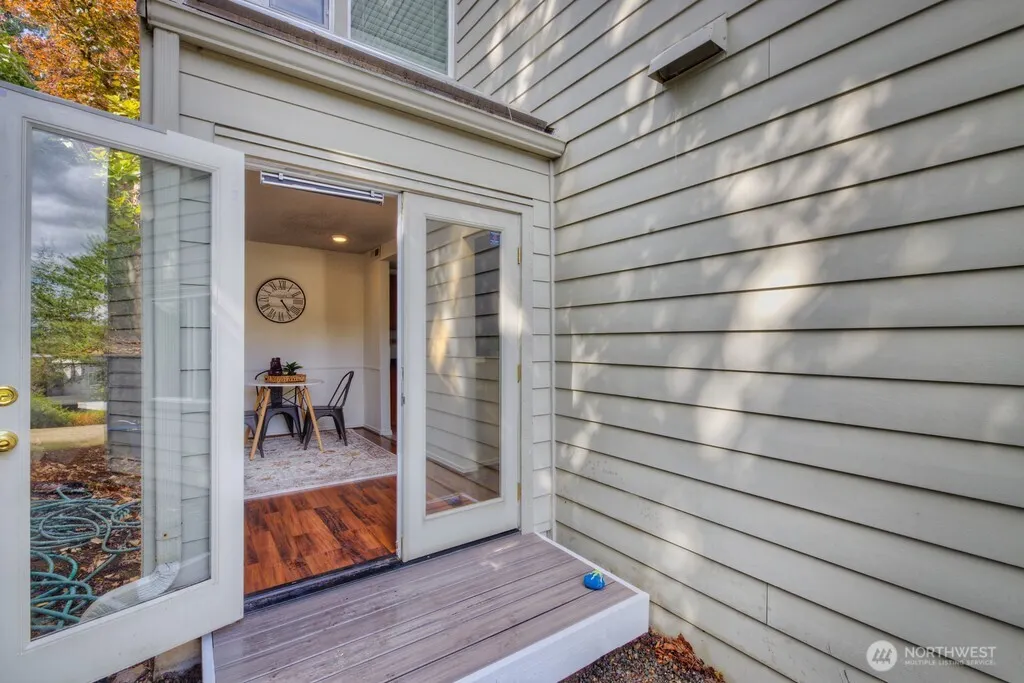 7427 Old Redmond Road #322, Redmond, WA 98052