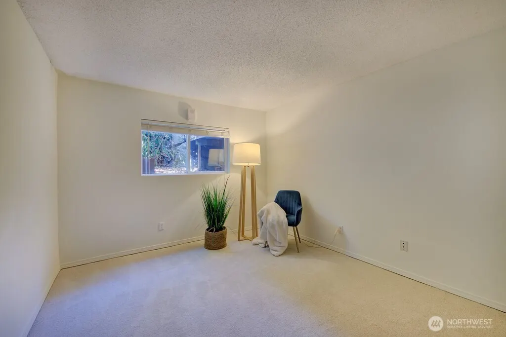 7427 Old Redmond Road #322, Redmond, WA 98052