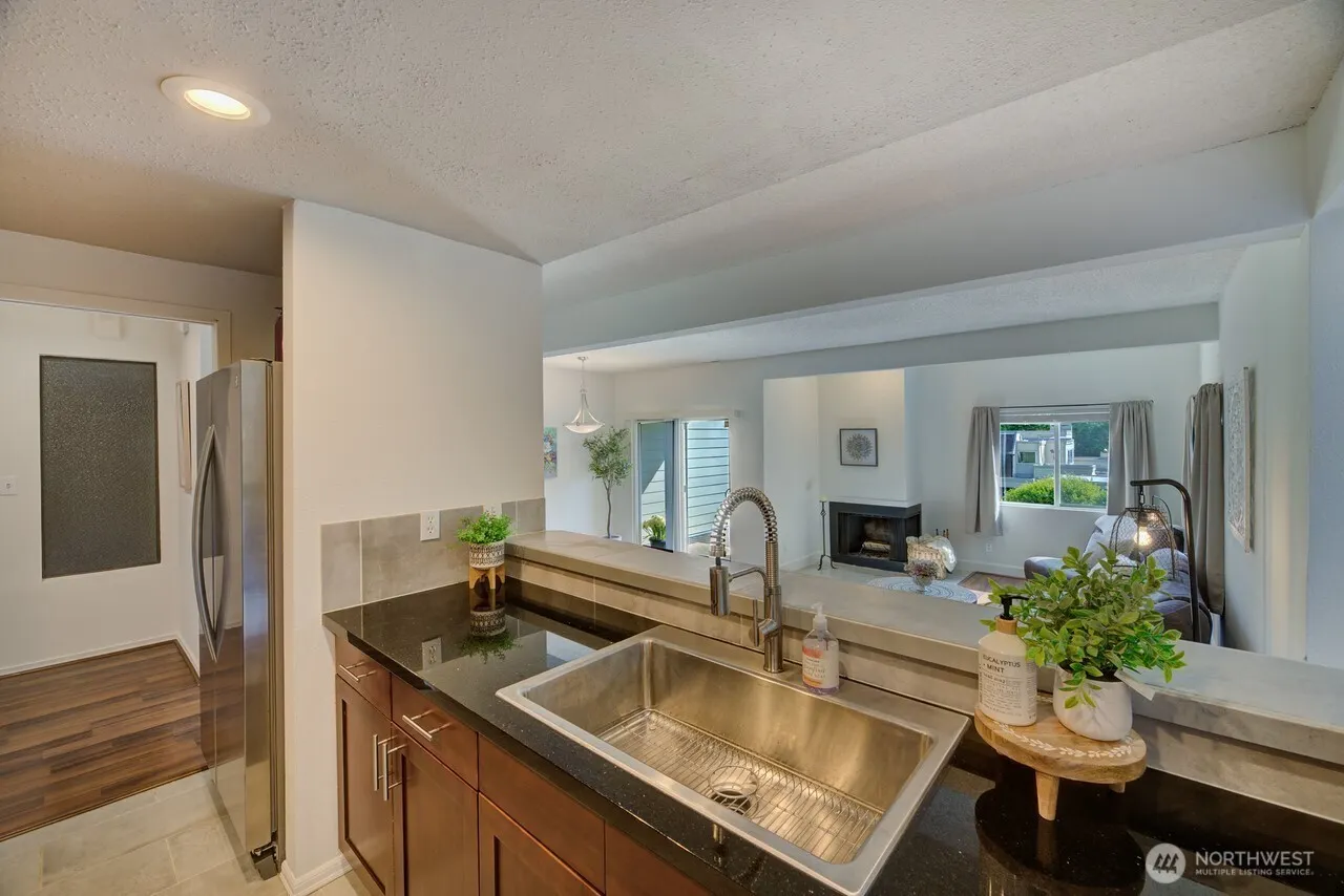 7427 Old Redmond Road #322, Redmond, WA 98052