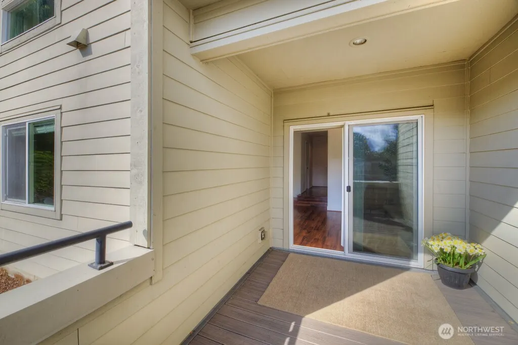 7427 Old Redmond Road #322, Redmond, WA 98052