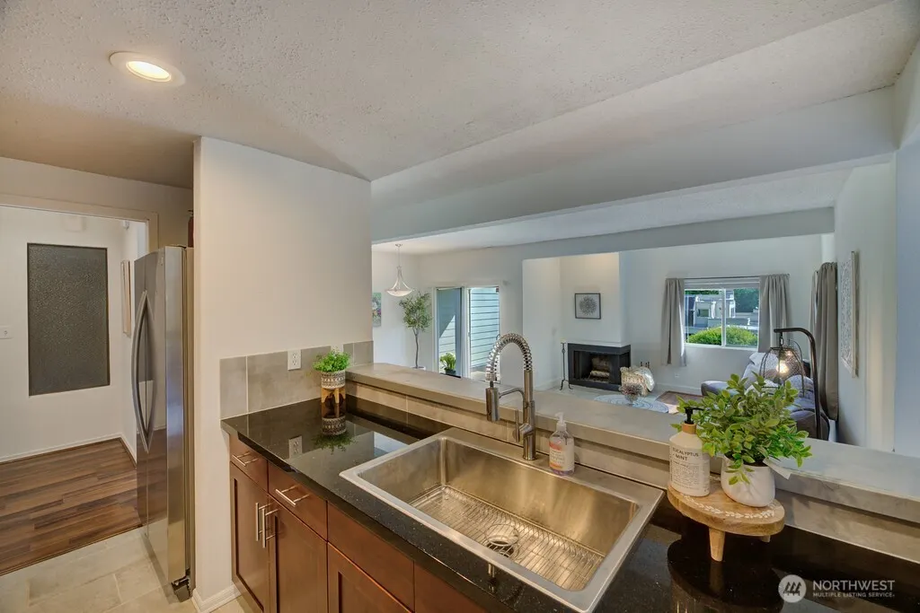 7427 Old Redmond Road #322, Redmond, WA 98052