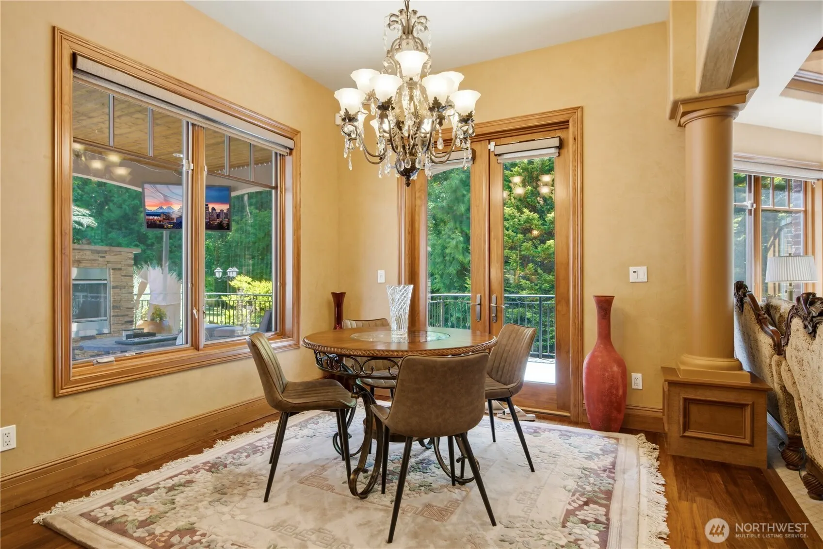 24282 SE 147th Place , Issaquah, WA 98027