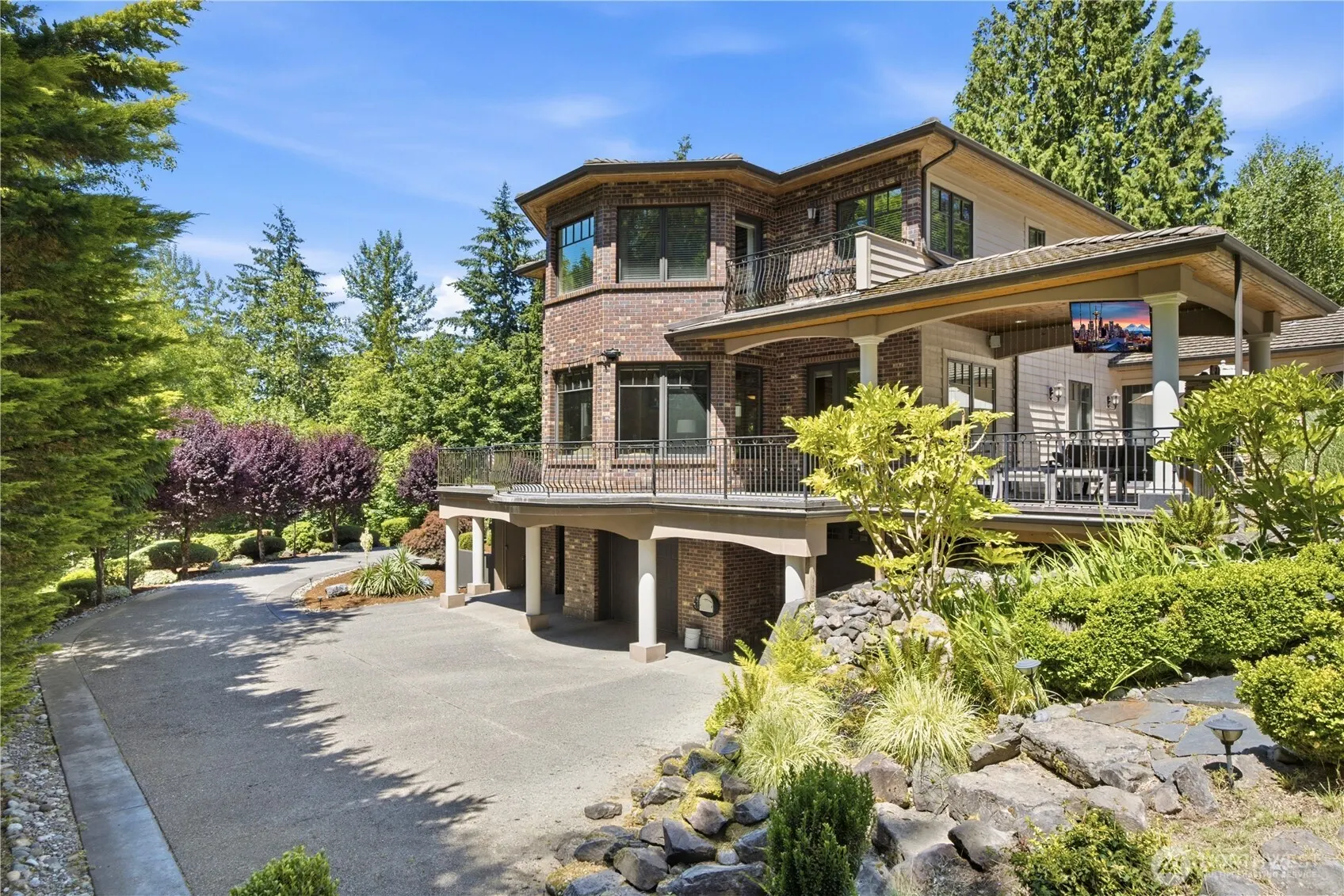 24282 SE 147th Place , Issaquah, WA 98027