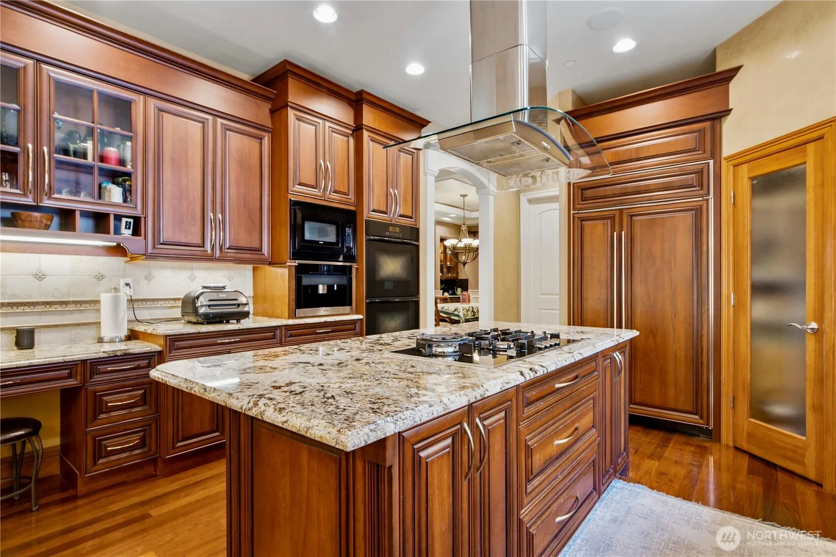 24282 SE 147th Place , Issaquah, WA 98027