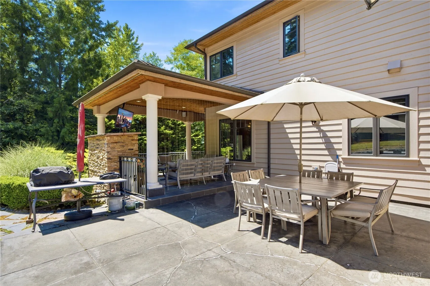 24282 SE 147th Place , Issaquah, WA 98027