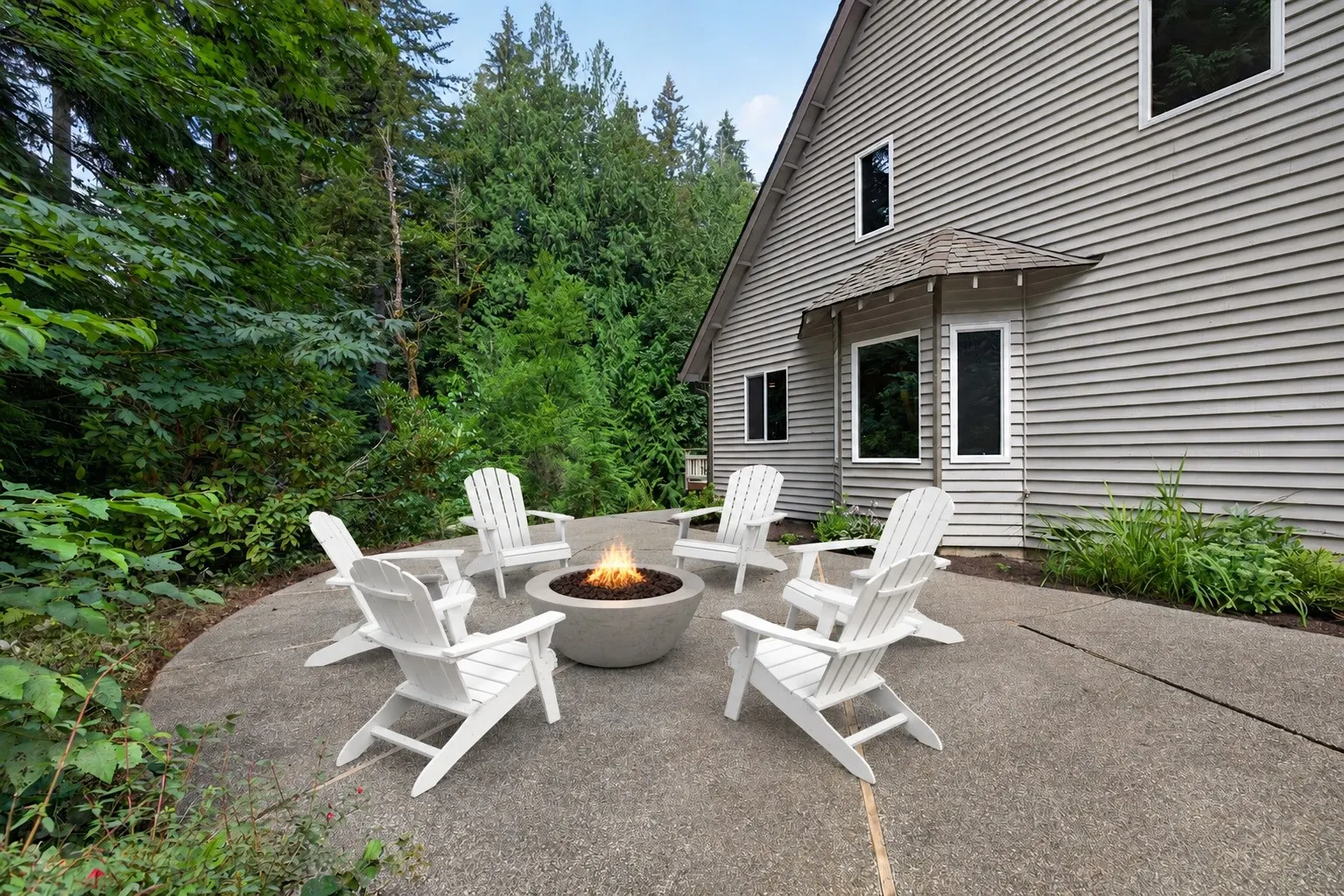 17432 Issaquah Hobart Road SE, Issaquah, WA 98027-6918