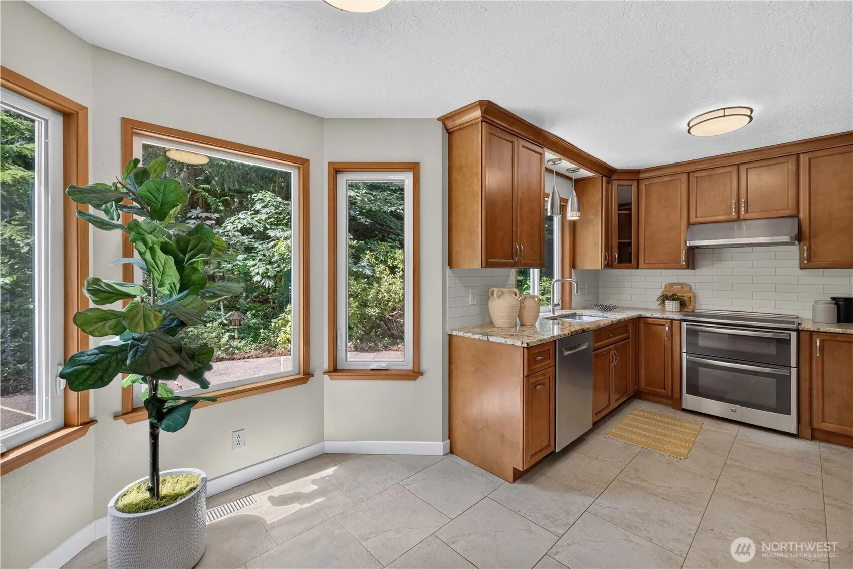 17432 Issaquah Hobart Road SE, Issaquah, WA 98027-6918