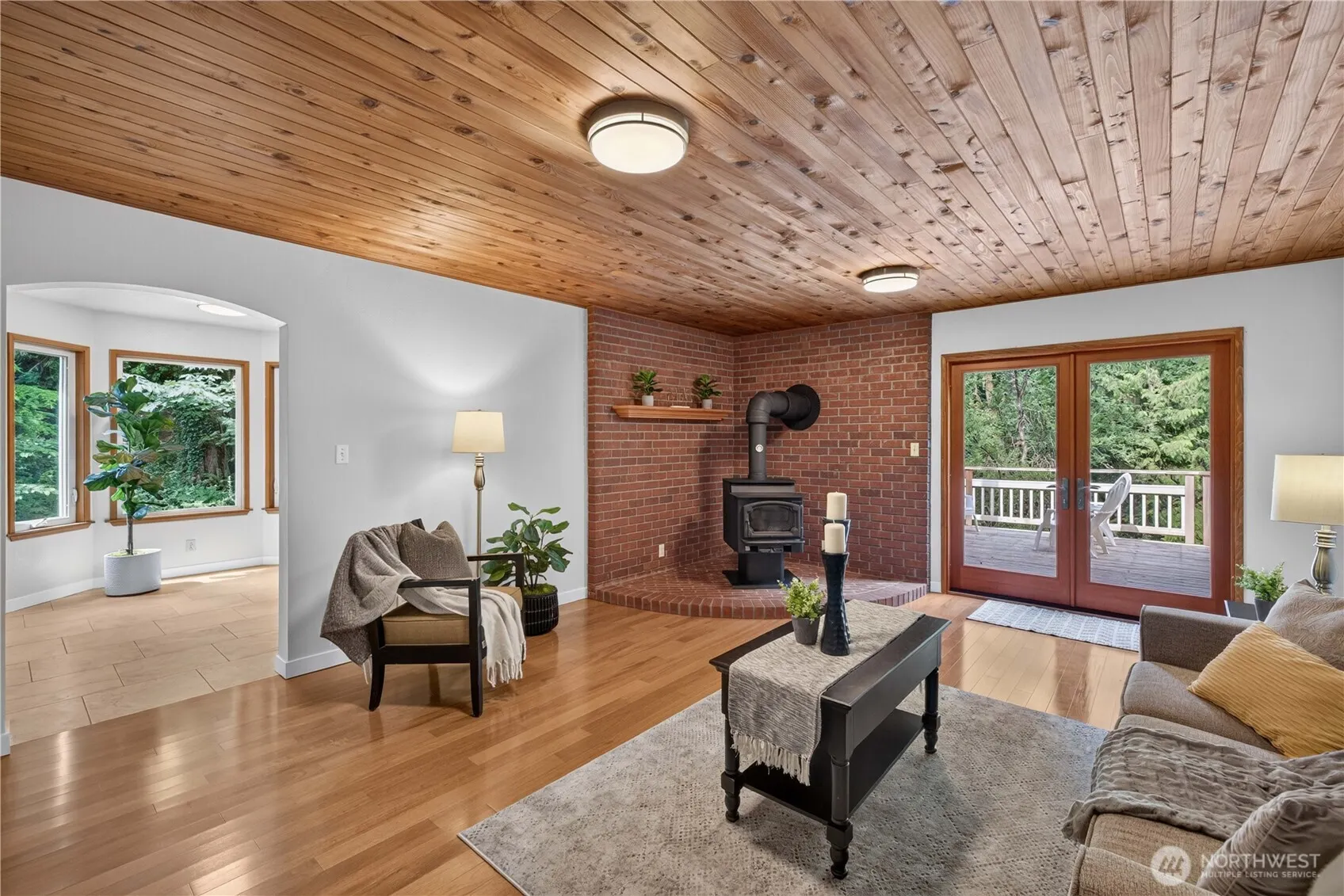 17432 Issaquah Hobart Road SE, Issaquah, WA 98027-6918
