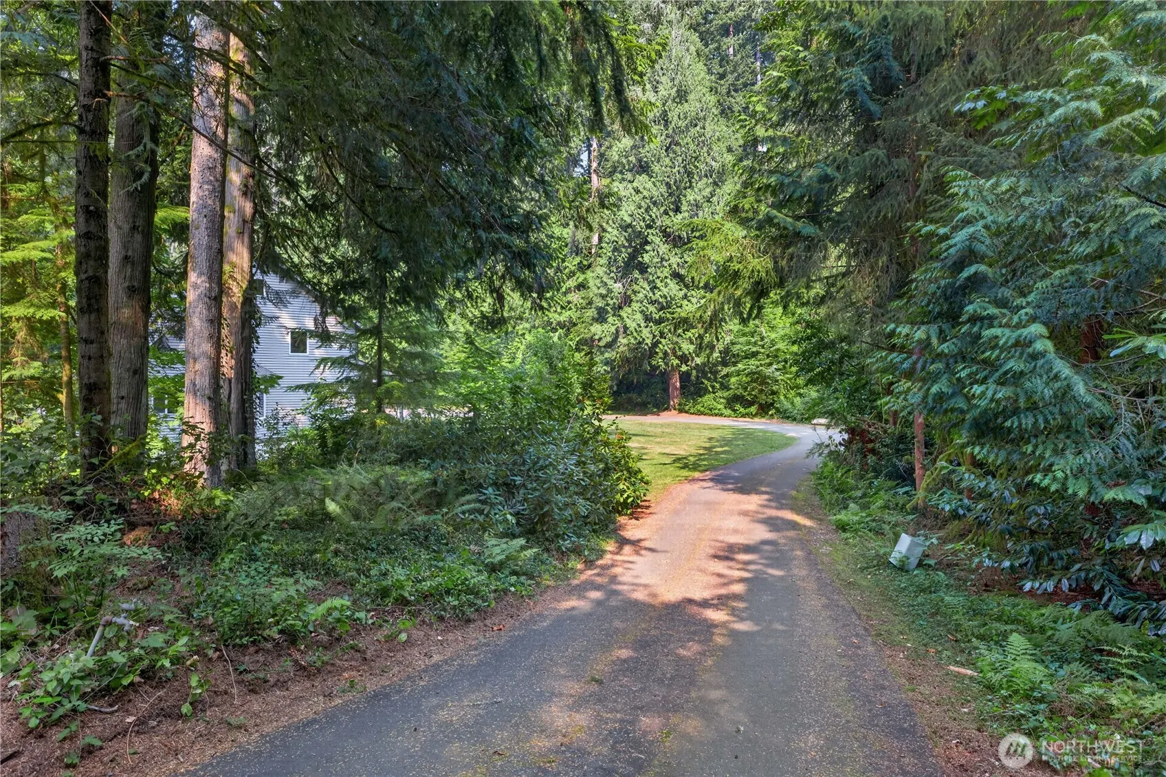 17432 Issaquah Hobart Road SE, Issaquah, WA 98027-6918