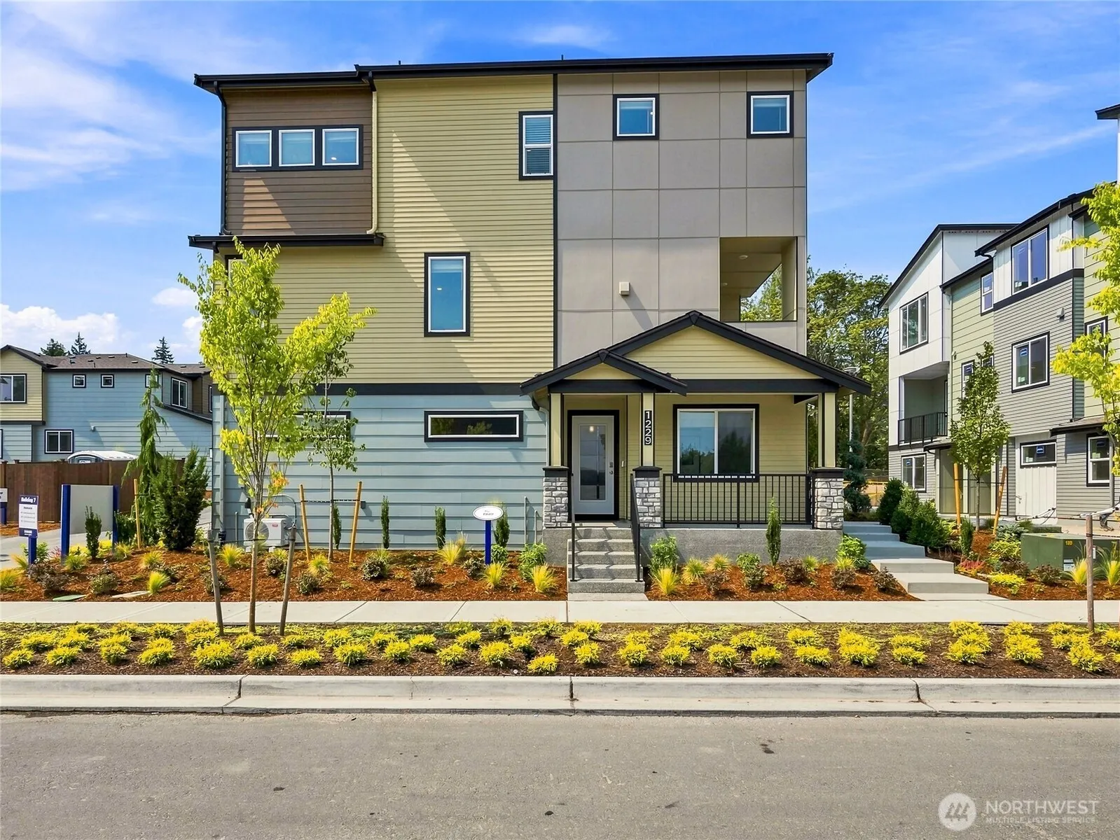 1236 Tacoma Court NE #13, Renton, WA 98056