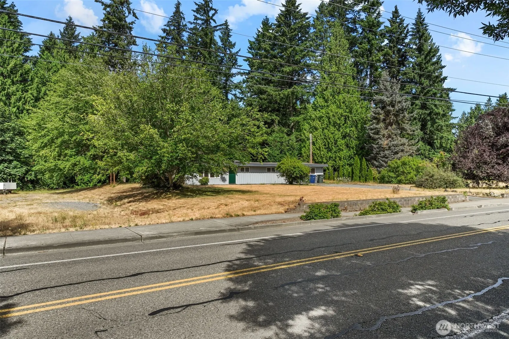 1215 244th Avenue NE, Sammamish, WA 98074-7334