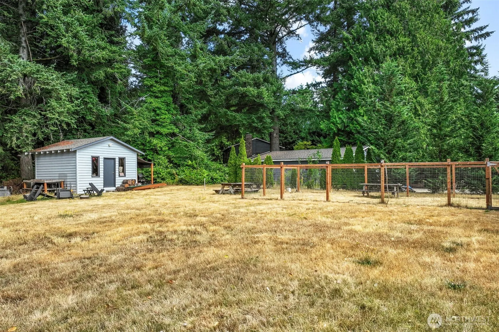 1215 244th Avenue NE, Sammamish, WA 98074-7334