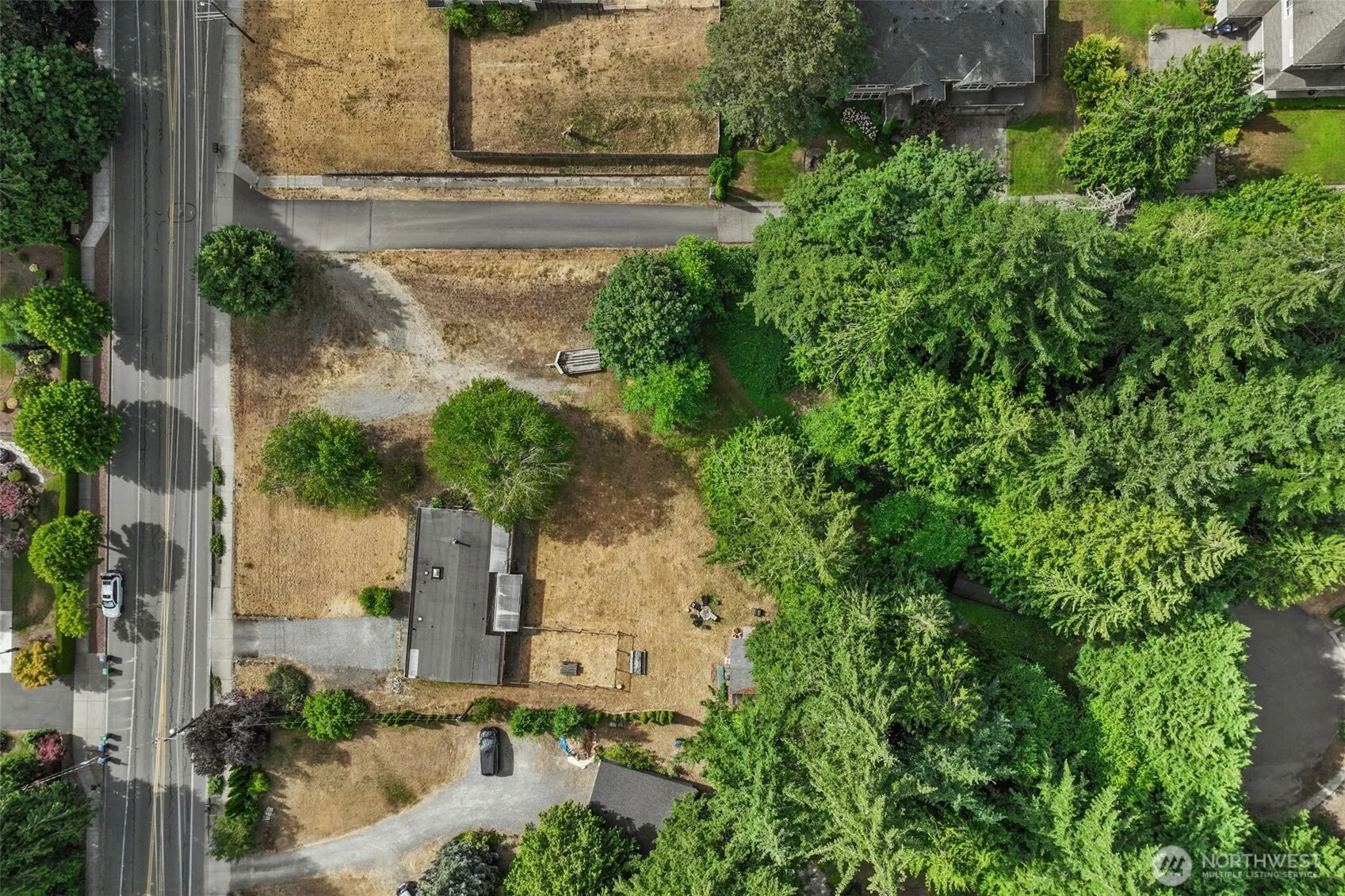 1215 244th Avenue NE, Sammamish, WA 98074-7334