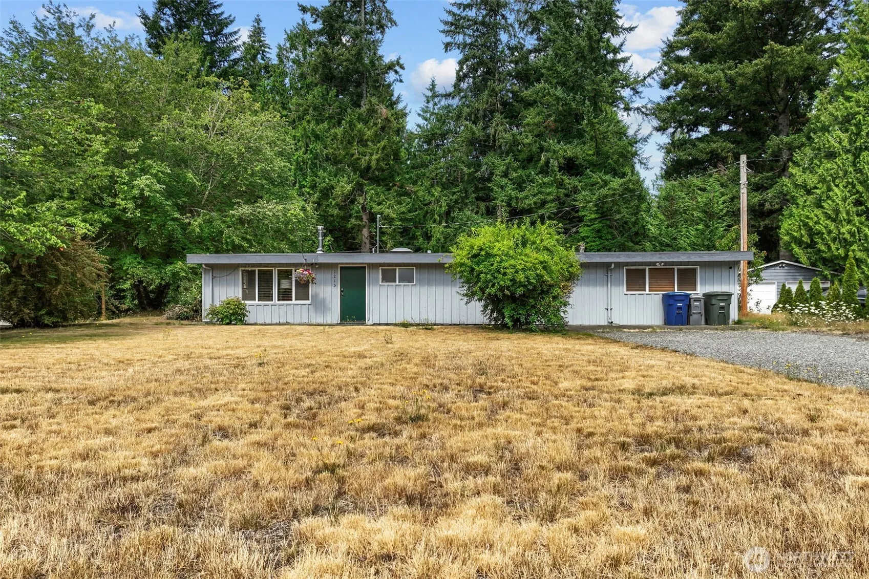 1215 244th Avenue NE, Sammamish, WA 98074-7334