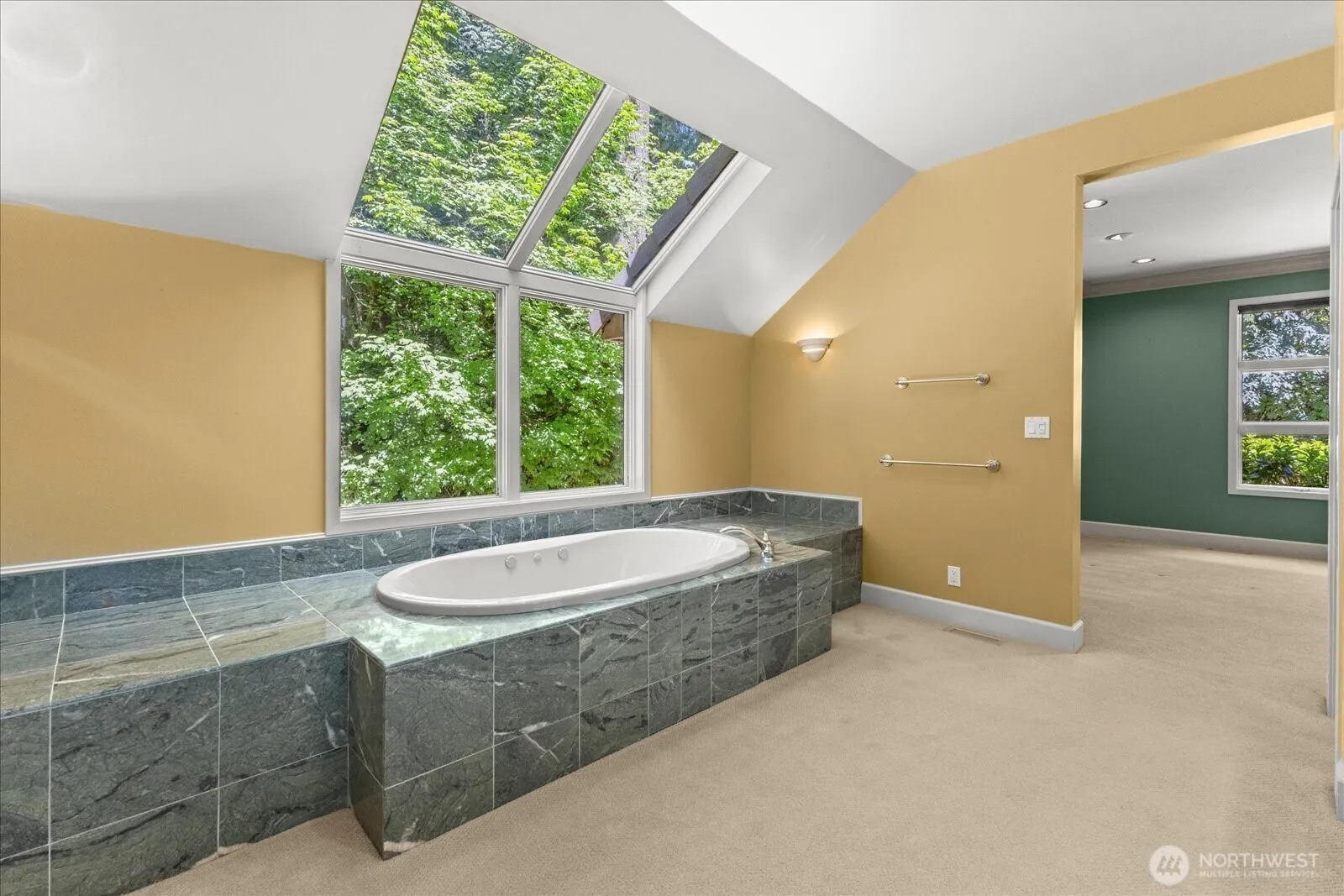 14228 236th Avenue NE, Woodinville, WA 98077