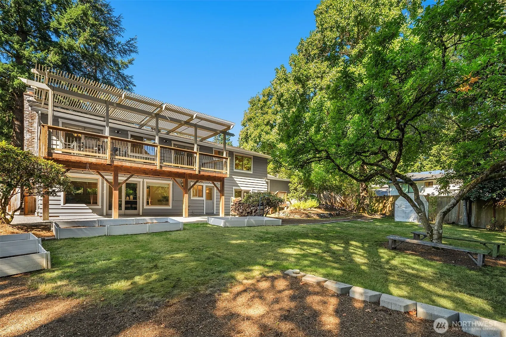 2810 127th Avenue NE, Bellevue, WA 98005
