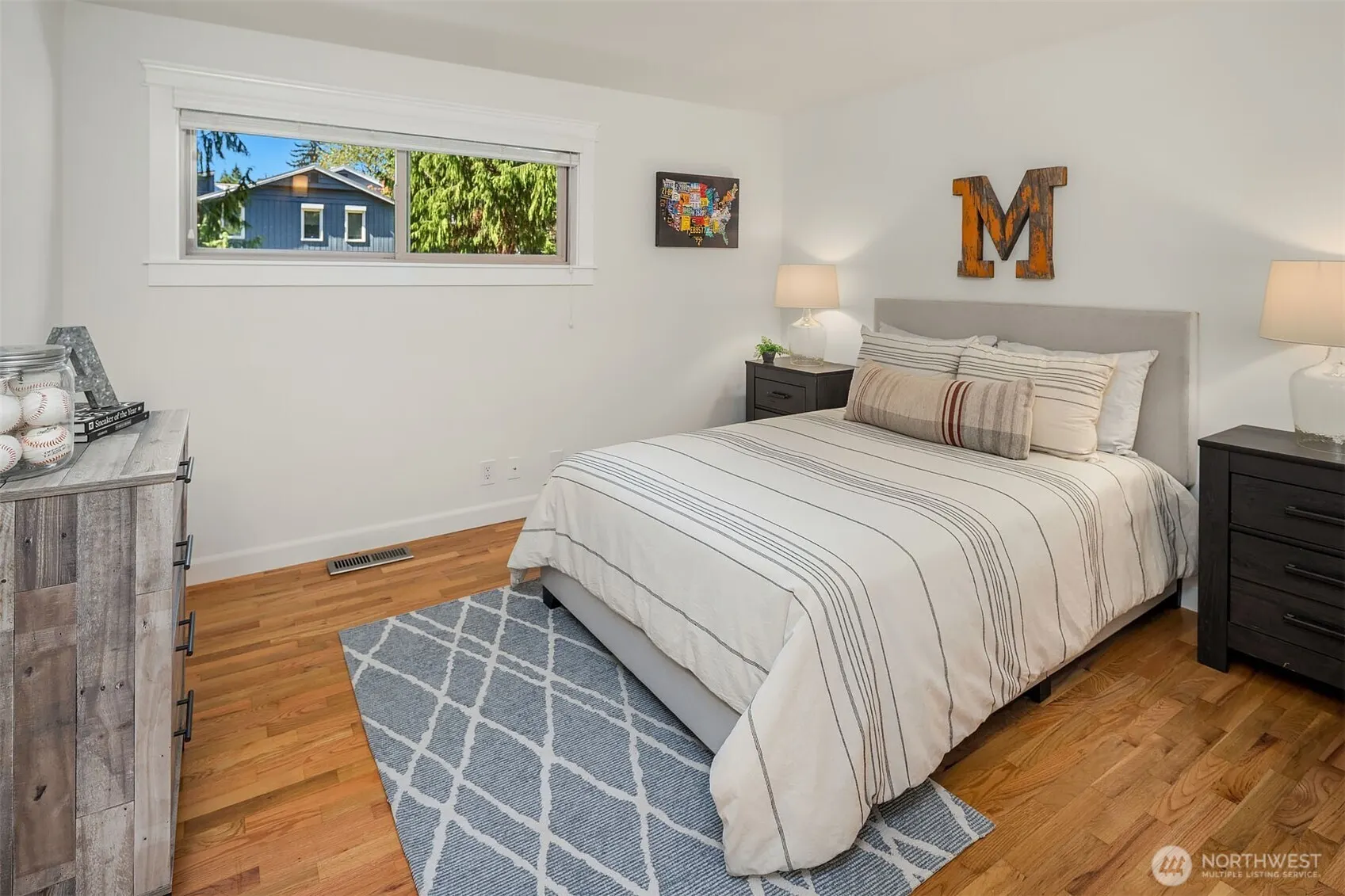 2810 127th Avenue NE, Bellevue, WA 98005