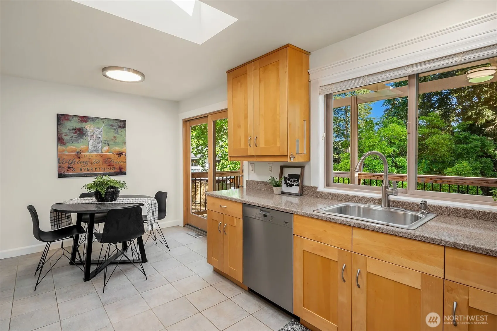 2810 127th Avenue NE, Bellevue, WA 98005