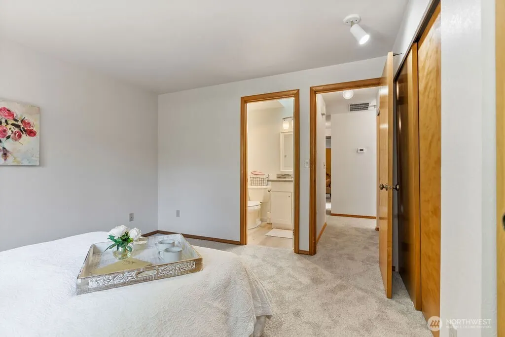 1800 Mill Creek Road SE #12A, Mill Creek, WA 98012